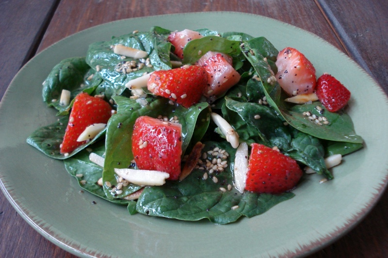 Spinach, Strawberry & Almond Salad